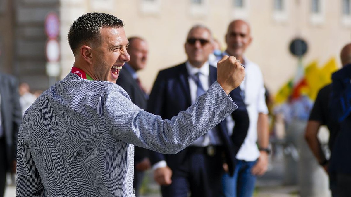 Federico Bernardeschi, telat datang ke pernikahan sendiri. Foto: AP/Alessandra Tarantino