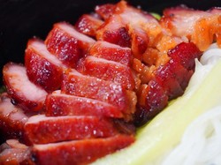 8 Istilah Makanan Mengandung Babi hingga Minum Kopi untuk Cegah Covid-19