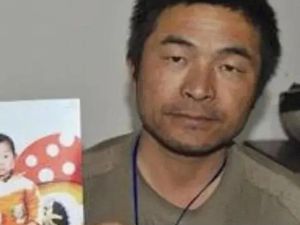 Kisah Pria Berkeliling China Selama 24 Tahun Mencari Anak yang Diculik