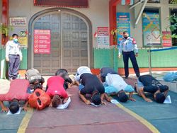 Lapas Banyuwangi Beri 9 Napi Program Asimilasi COVID-19