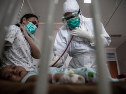 Para Dokter Muda Indonesia Kini Jadi Garda Terdepan Penanggulangan COVID