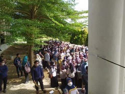 Waduh! Antrean Pendaftaran CPNS di Pidie Jaya Aceh Mengular dan Berkerumun