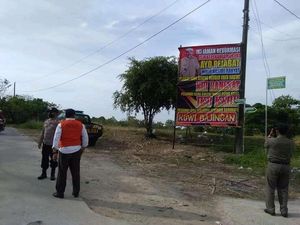 Geger Baliho Memaki Pemerintah Bikinan Kades Sragen: Lebih Enak Zaman PKI!