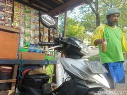 Cerita Penjual Kopi Keliling Kejar-Kejaran dengan Satpol PP Selama PPKM Darurat