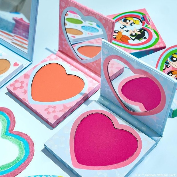 Colourpop The Powerpuff Girls Pressed Powder Blush (instagram.com/colourpopcosmetics) Colourpop The Powerpuff Girls Pressed Powder Blush