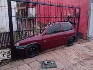 8 Foto Rumah yang Dekorasinya Bikin Ngakak, di Luar Dugaan Kamu