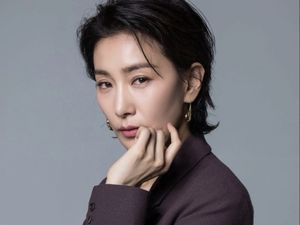 Kim Seo Hyung Ungkap Alasan Mau Jadi Lesbian dalam Drakor Mine Kim Seo Hyung Ungkap Alasan Mau Jadi Lesbian dalam Drakor Mine