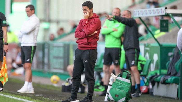 EDINBURGH, SCOTLAND - JULY 13: Mikel Arteta manager of Arsenal looks on during the pre season friendly between Hibernian and Arsenal at Easter Road on July 13, 2021 in Edinburgh, Scotland. (Photo by Steve  Welsh/Getty Images)