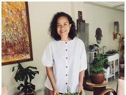 Masa Kecil Mira Lesmana Tomboi Banget, Main Layangan hingga Jago Manjat