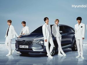 Koleksi Mobil Mewah 3 Personel BTS, Mobil Jin BTS Termahal Capai Rp 7,5 M Koleksi Mobil Mewah 3 Personel BTS, Mobil Jin BTS Termahal Capai Rp 7,5 M