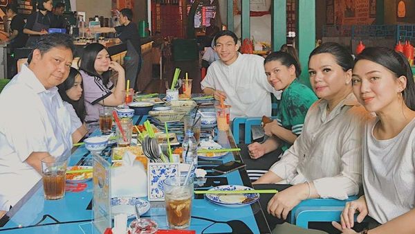 Momen Kulineran Audi Pratama, Anak Menko yang Disorot Usai Liburan ke LN