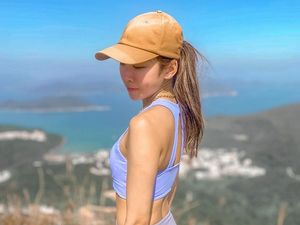 Foto: Selebgram yang Terpeleset di Tebing hingga Tewas Gara-gara Foto Selfie Foto: Selebgram yang Terpeleset di Tebing hingga Tewas Gara-gara Foto Selfie