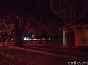 Cegah Kerumunan, Lampu Ruang Publik di Pangandaran Dimatikan Cegah Kerumunan, Lampu Ruang Publik di Pangandaran Dimatikan