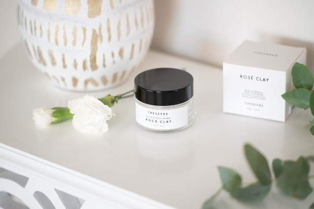 Tidak Menggunakan Clay Mask Sesuai Petunjuk Pemakaian/Foto : unsplash.com/Jacinta Christos Tidak Menggunakan Clay Mask Sesuai Petunjuk Pemakaian