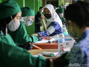 Vaksinasi untuk Anak Terus Digeber Vaksinasi untuk Anak Terus Digeber