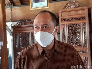 Modus File Undangan Juga Jebak Wabup Banyumas hingga WA-nya Dikuasai Hacker Modus File Undangan Juga Jebak Wabup Banyumas hingga WA-nya Dikuasai Hacker