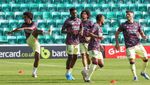 Foto: Duh, Willian... Perutmu kok Buncit Gitu sih?