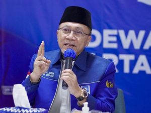 Zulhas Tegur 3 Kader PAN Pemicu Polemik soal Isoman-Anggota DPR Dapat ICU Zulhas Tegur 3 Kader PAN Pemicu Polemik soal Isoman-Anggota DPR Dapat ICU