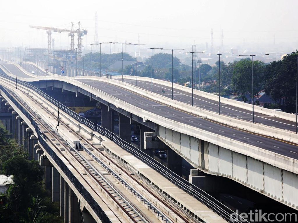 Ditutup 6 Hari, Jalan Tol Layang MBZ Sepi Ditutup 6 Hari, Jalan Tol Layang MBZ Sepi