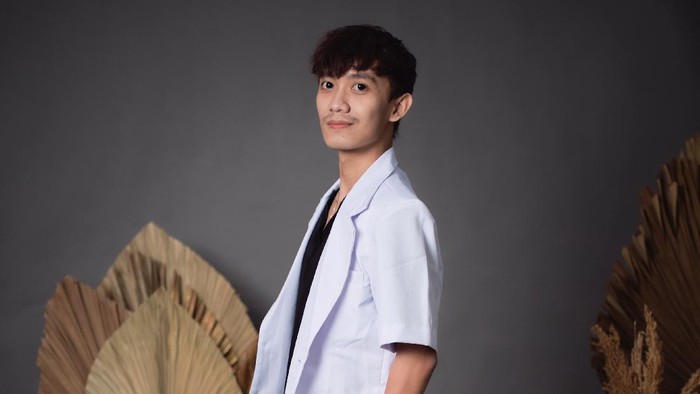 dr Riyu dr Riyu sukarela membuka telemedicine gratis untuk pasien isoman COVID-19