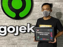 Driver Taksi Online yang Antar Lansia Sakit Cari RS Diganjar Penghargaan