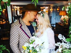 Emma Bunton Akhirnya Nikah Setelah Pacaran 23 Tahun, Ini Penampilannya