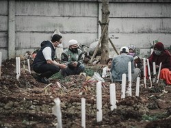 Anies: Jangan Pernah Anggap Laporan Kematian Corona Sekadar Angka