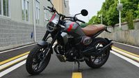 Lihat Lebih Dekat Naked Bike Modern Retro Terbaru, Honda CB190TR