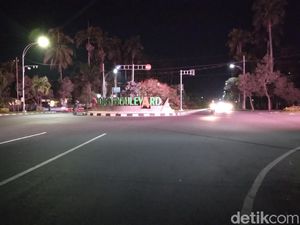 Info PPKM Malang Raya: PJU Dimatikan-Vaksin Tambahan buat Disabilitas Info PPKM Malang Raya: PJU Dimatikan-Vaksin Tambahan buat Disabilitas