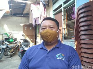 Pedagang Duren Tiga Jaksel di PPKM Darurat: Omzet Turun, Bansos Tak Dapat