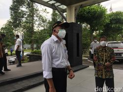 Menko PMK Bilang Bansos Corona Tak mungkin Ditanggung Negara Sendiri