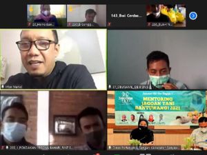 Mentoring Jagoan Tani Banyuwangi, Ipang Wahid: Anak Muda Keren Geluti Pertanian Mentoring Jagoan Tani Banyuwangi, Ipang Wahid: Anak Muda Keren Geluti Pertanian