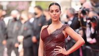 9 Potret Pacar Cristiano Ronaldo Eksis di Cannes, Seksinya Bikin Salfok