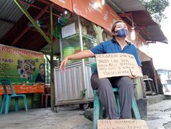 Curhat Pedagang di Medan Sepi Pembeli Saat PPKM: Beli Kak, Selamatkan 3 Nyawa