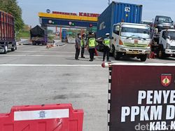 Exit Tol Kaliwungu Dijaga Tim Gabungan, Seratusan Kendaraan Diputar Balik