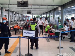 Syarat Naik Kereta Api Selama PPKM Darurat, Sudah Tahu? Syarat Naik Kereta Api Selama PPKM Darurat, Sudah Tahu?