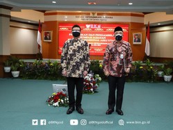 Tjahjo Kumolo Lantik Kepala BKN Jadi Analis Kebijakan