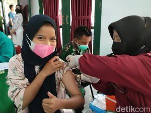 Anak Usia 12-18 Tahun di Ciamis Mulai Divaksinasi Corona