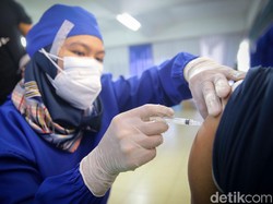 Vaksin Jadi Syarat Kegiatan di DKI, Waspada Pemalsuan Sertifikat!