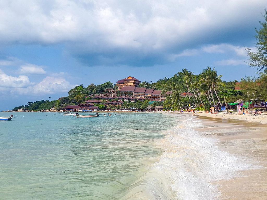 Setelah Phuket, Thailand Buka Tiga Pulau Lain untuk Turis Asing