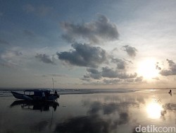 Pantau Tempat Wisata di Daerah PPKM Level 2, Disparbud Jabar: Belum Ramai