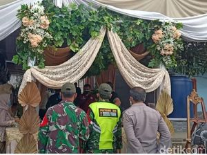 Langgar PPKM, Pesta Nikah Anak PNS di Cianjur Dibubarkan Petugas Langgar PPKM, Pesta Nikah Anak PNS di Cianjur Dibubarkan Petugas