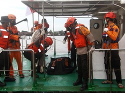 Total 17 Kapal Nelayan Tenggelam di Pontianak, 10 Orang Meninggal