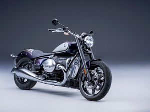 BMW Motorrad Rilis BMW R18 dan R18 Classic Model Tahun 2022 BMW Motorrad Rilis BMW R18 dan R18 Classic Model Tahun 2022