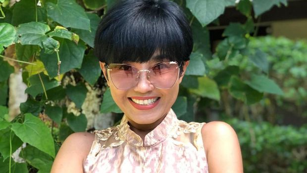Cinta Laura dan Ibunya