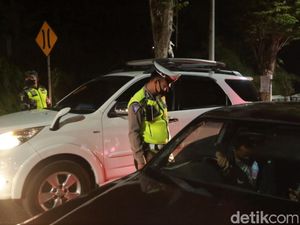 Jelang Idul Adha, Penjagaan di Pintu Masuk Garut Diperketat