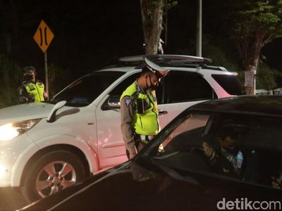 Jelang Idul Adha, Penjagaan di Pintu Masuk Garut Diperketat