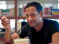 Nadiem Makarim Pamer Makan Mie, Ini Kandungan Gizi dan Kalori di Baliknya