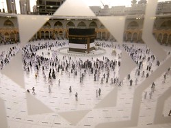 Arab Saudi Cabut Larangan Masuk, Menag Doakan Traveler Segera Bisa Umroh