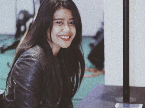 Viral Selebgram Bikin IG Live Bantu Dagangan PKL yang Sepi karena PPKM - Wolipop